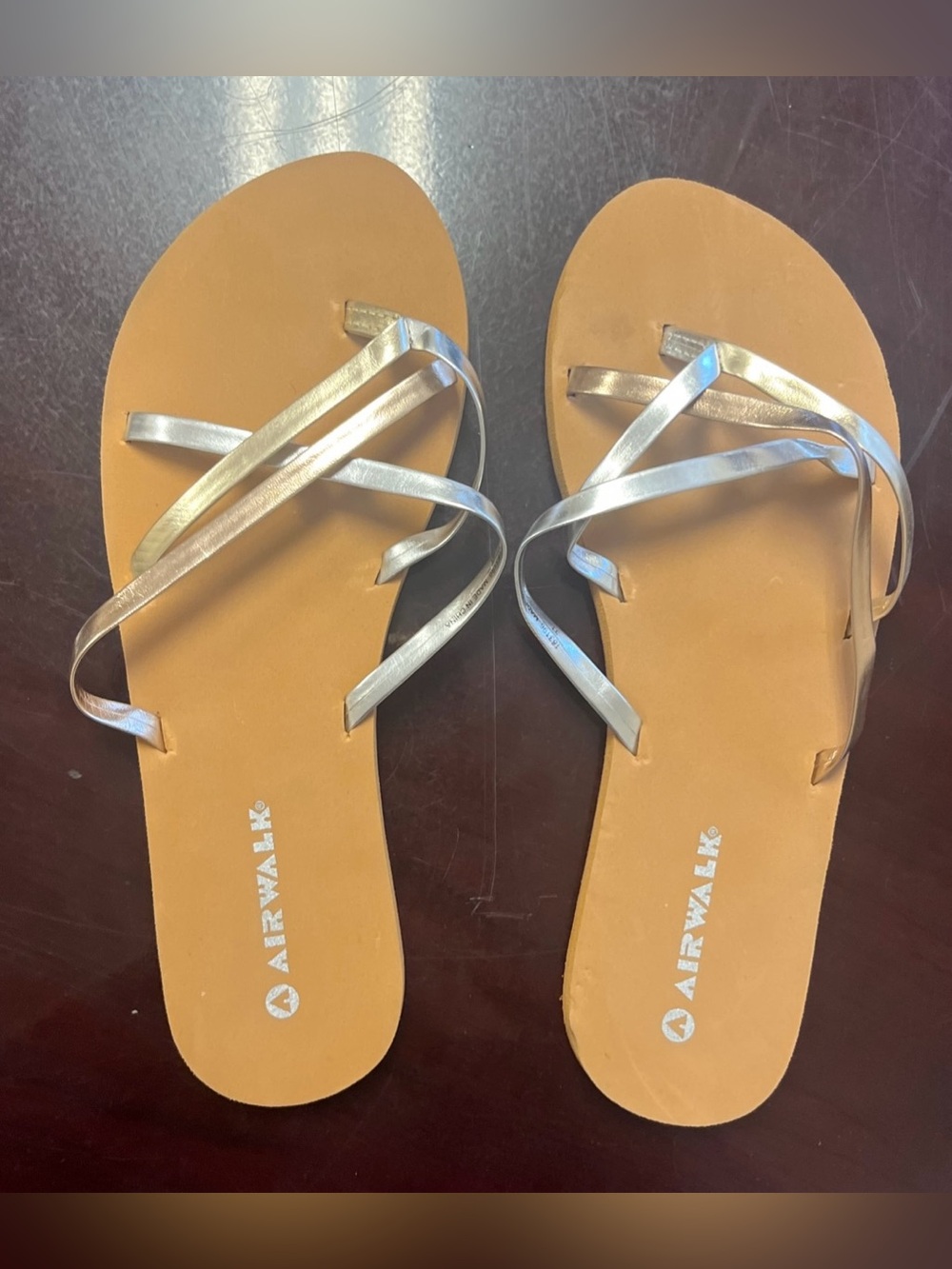 Silver, gold, rose gold Airwalk size 8 women’s sandals with criss-cross straps